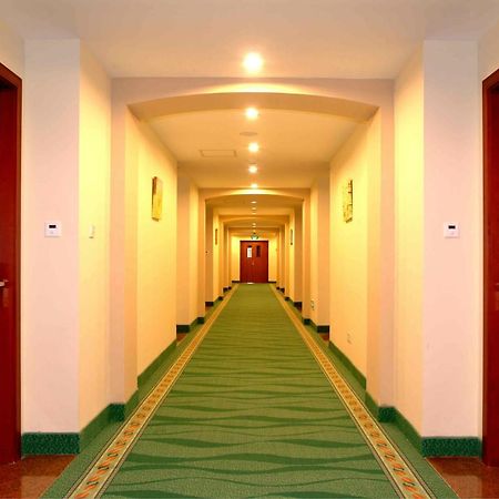 Greentree Inn Gansu Lanzhou Railway Station Dingxi Road Express Hotel Ngoại thất bức ảnh